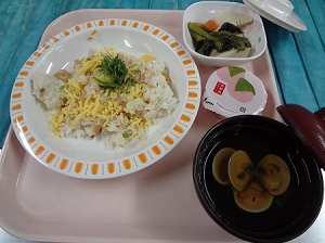 ある日の給食メニュー